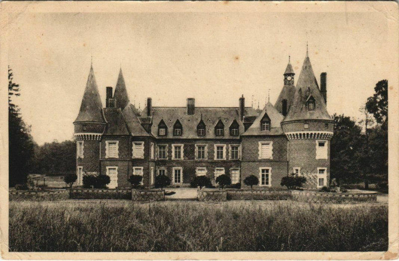 Carte postale ancienne Environs de Chateauneuf-en-Thymerais Le Chateau de Maillebois à Châteauneuf-en-Thymerais