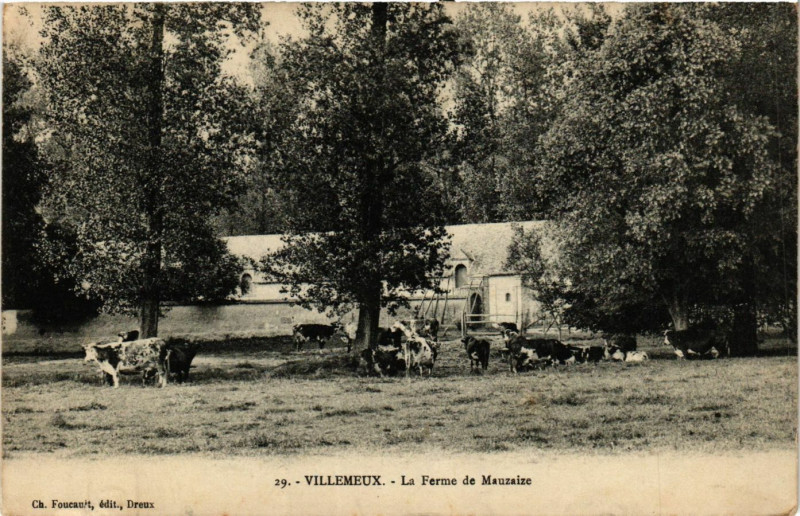 Carte postale ancienne Villemeux - La Ferme de Mauzaize