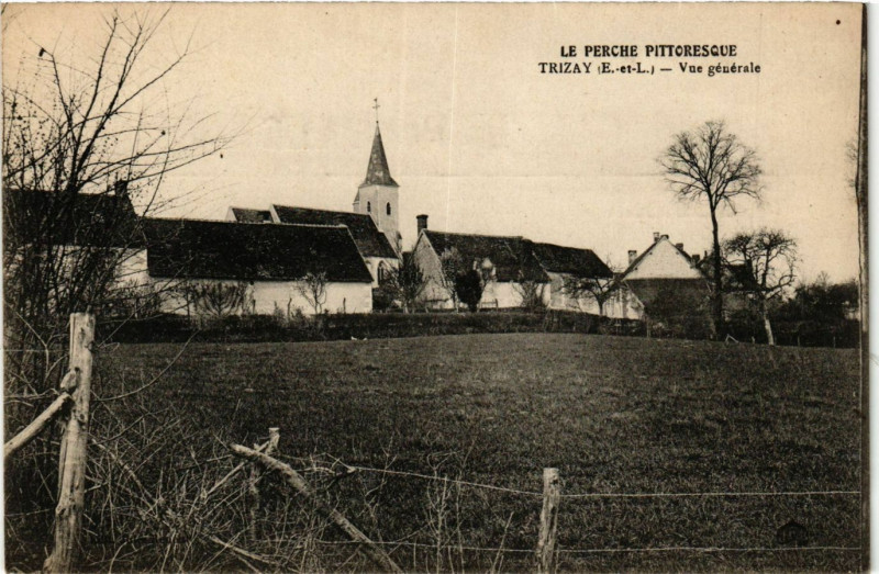 Carte postale ancienne Trizay - Vue générale