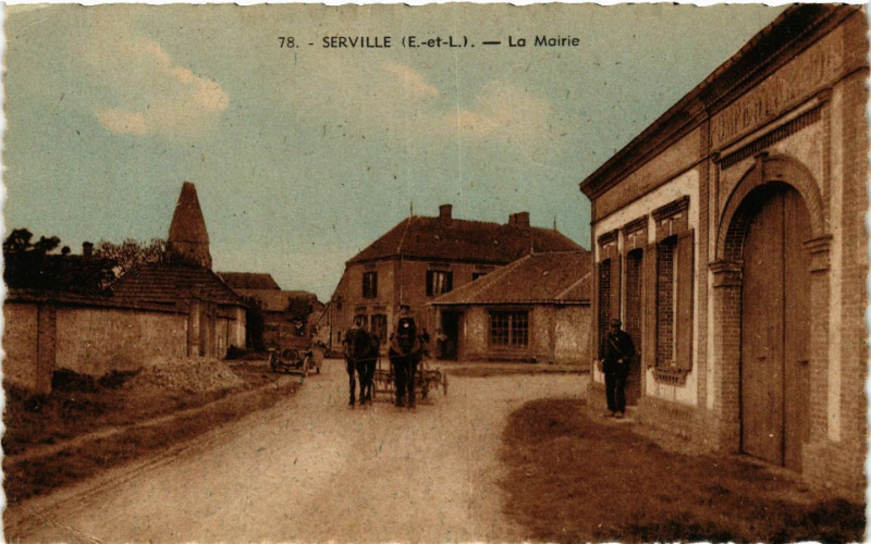 Carte postale ancienne Serville - La Mairie à Serville