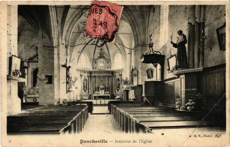 Carte postale ancienne Sancheville - Interieur de l'Eglise à Sancheville