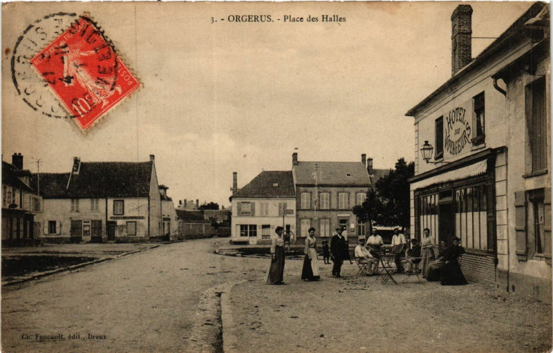 Carte postale ancienne Orgerus - Place des Halles