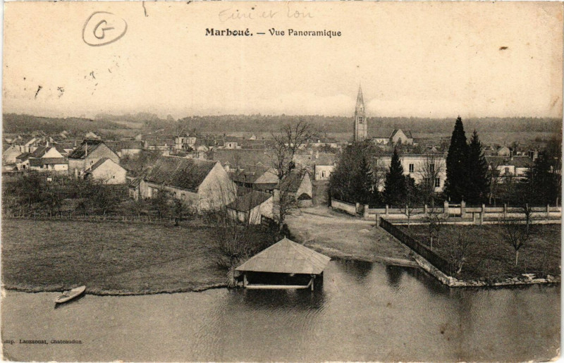 Carte postale ancienne Marboue - Marboué - Vue Panoramique à Marboué