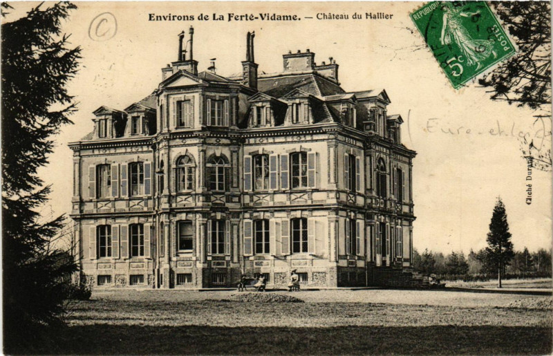Carte postale ancienne La Ferte-Vidame - Environs - Chateau du Hallier à La Ferté-Vidame