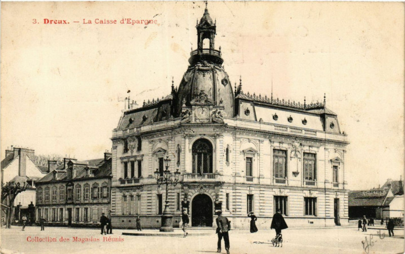 Carte postale ancienne Dreux - La Caisse d'Epargne à Dreux