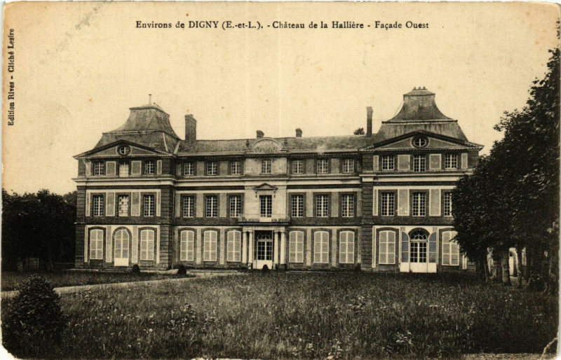 Carte postale ancienne Digny - Environs - Chateau de la Halliere - Facade Ouest à Digny