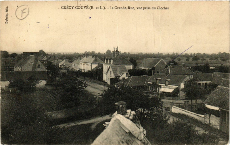 Carte postale ancienne Crecy-Couve - Crécy-Couvé - La Grande-Rue - vue prise du Clocher à Crécy-Couvé