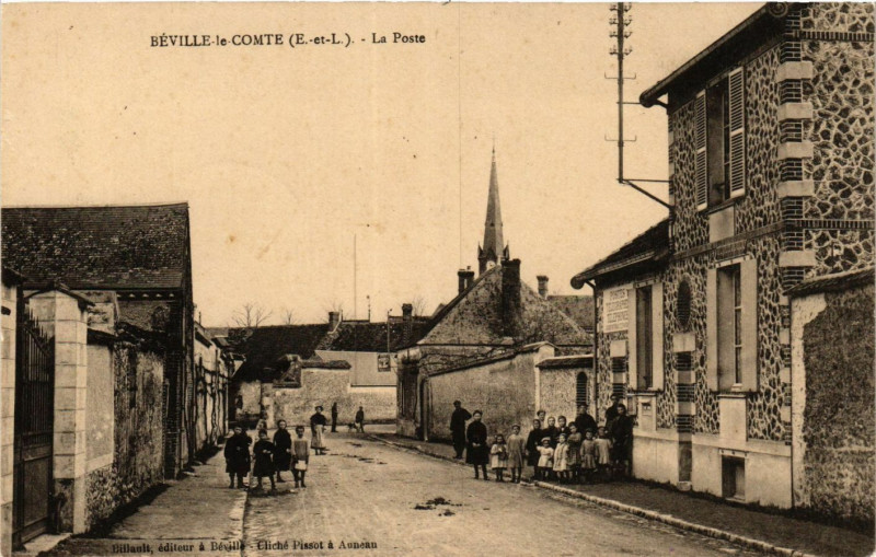 Carte postale ancienne Beville-le-Comte - La Poste à Béville-le-Comte