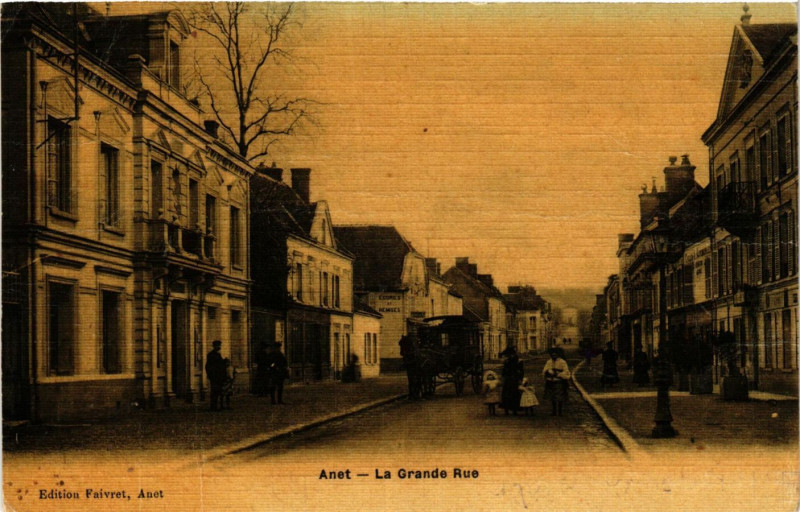 Carte postale ancienne Anet - La Grande Rue à Anet
