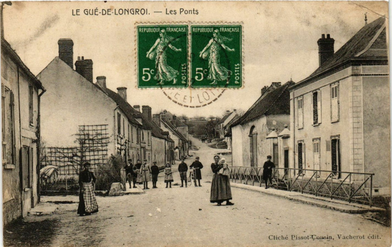 Carte postale ancienne Le Gue de Longroi - Les Ponts