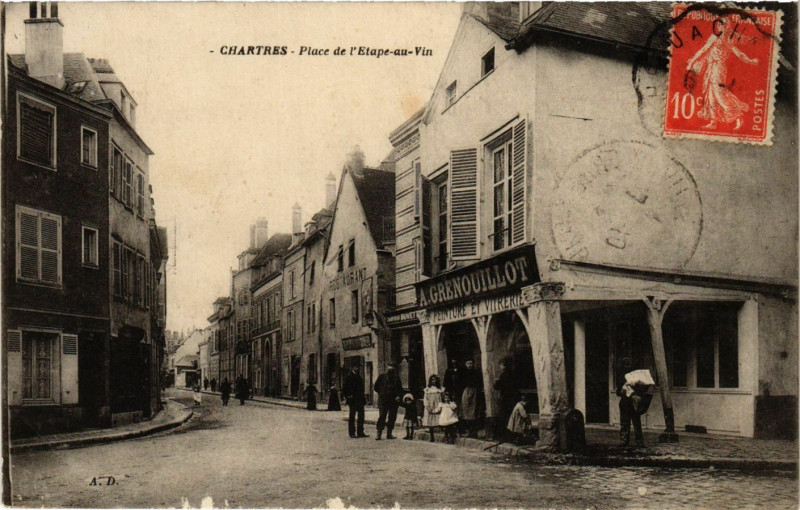 Carte postale ancienne Chartres - Place de l'Etape au Vin à Chartres