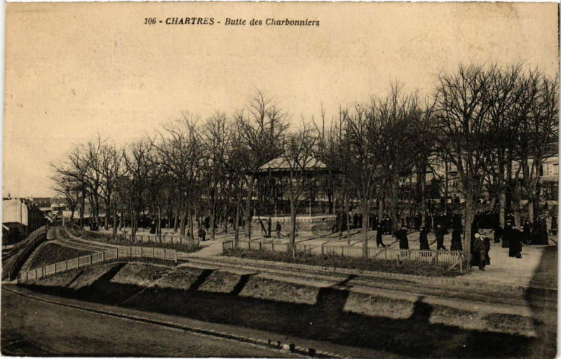 Carte postale ancienne Chartres - Butte des Charbonniers à Chartres