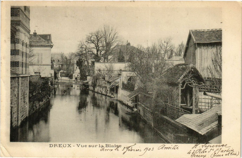 Carte postale ancienne Dreux - Vue sur la Blaise à Dreux
