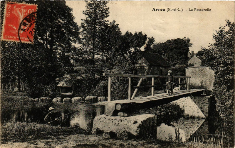 Carte postale ancienne Arrou - La Psserelle