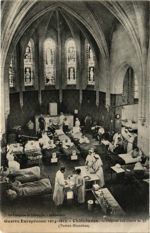 Carte postale ancienne Chateaudun - Hopital auxillaire à Châteaudun