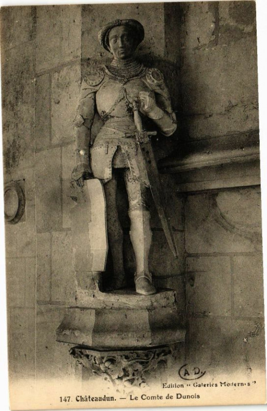 Carte postale ancienne Chateaudun-Le Comte de Dunois à Châteaudun