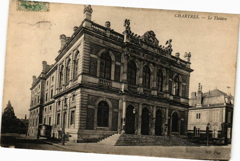 Carte postale ancienne Chartres-Le Théatre à Chartres