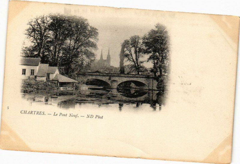 Carte postale ancienne Chartres-Le Pont Neuf à Chartres