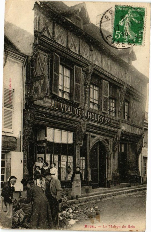 Carte postale ancienne Brou - La Maison de Bois à Brou
