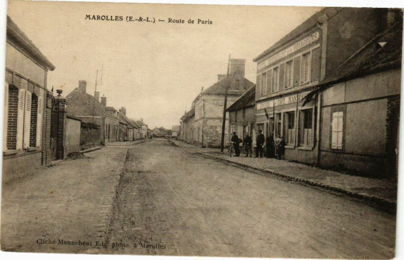 Carte postale ancienne Marolles-Route de Paris