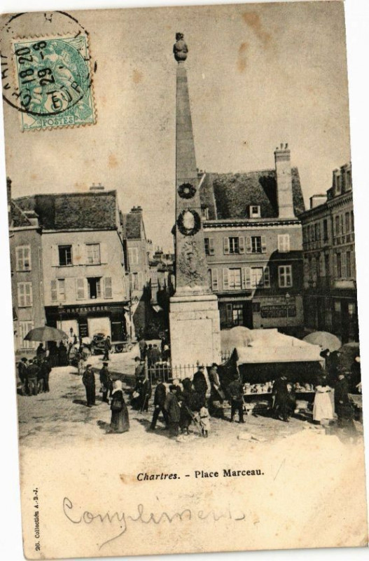 Carte postale ancienne Chartres-Place Marceau à Chartres