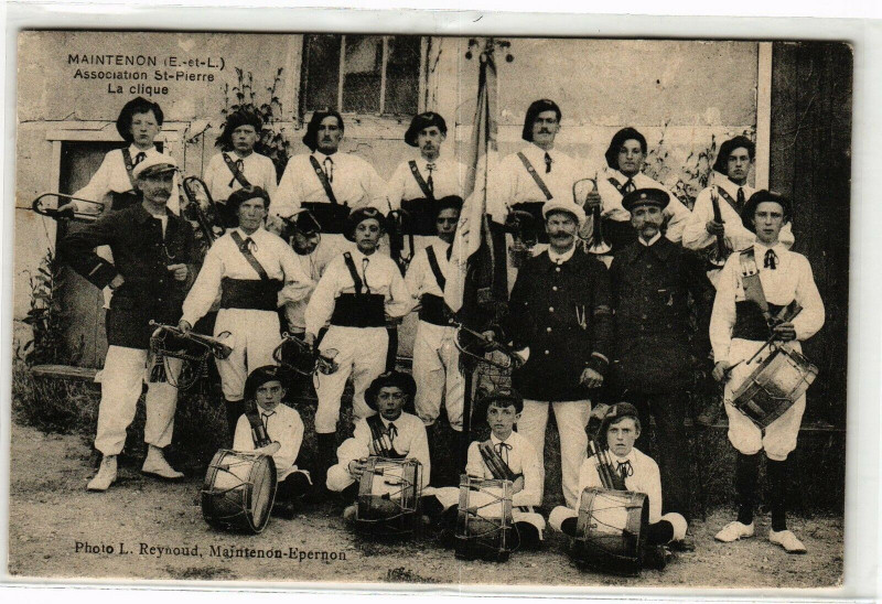 Carte postale ancienne Maintenon - Association St-Pierre La clique à Maintenon