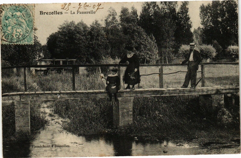 Carte postale ancienne Brezolles - La Passerelle à Brezolles