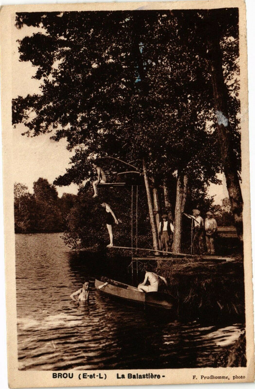Carte postale ancienne Brou - La Balastiere à Brou