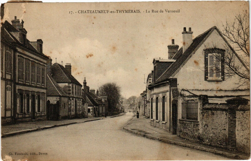 Carte postale ancienne Chateauneuf-en-Thymerais - La Rue de Verneuil à Châteauneuf-en-Thymerais