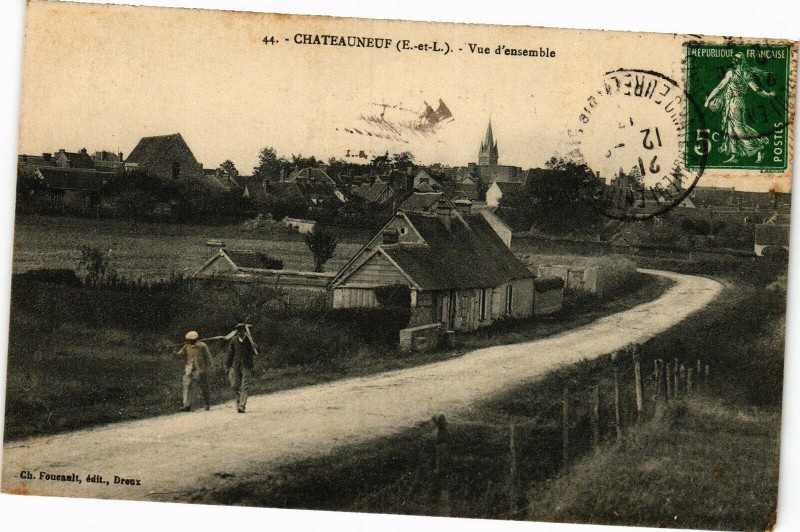 Carte postale ancienne Chateauneuf-Vue d'ensemble