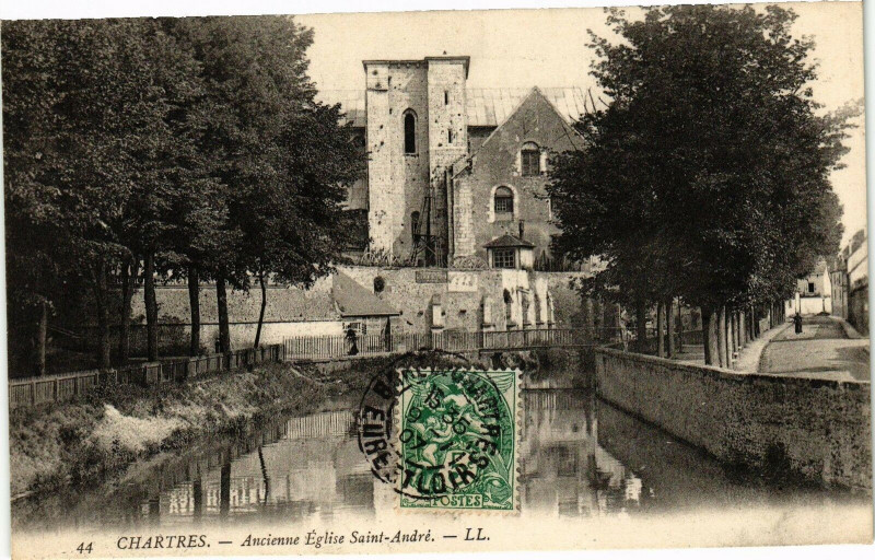 Carte postale ancienne Chartres - Ancienne Eglise St-André à Chartres