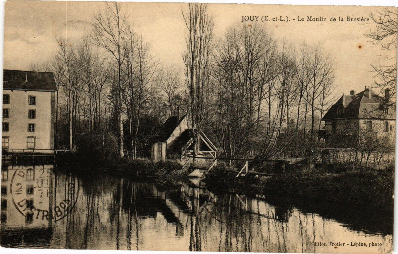 Carte postale ancienne Jouy-Le Moulin de la Bussiere à Jouy