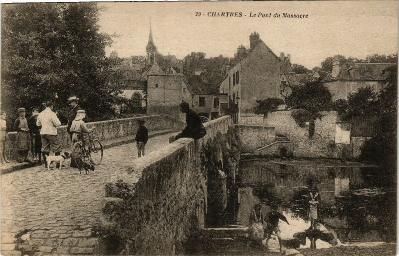 Carte postale ancienne Chartres - Le Pont du Massare à Chartres