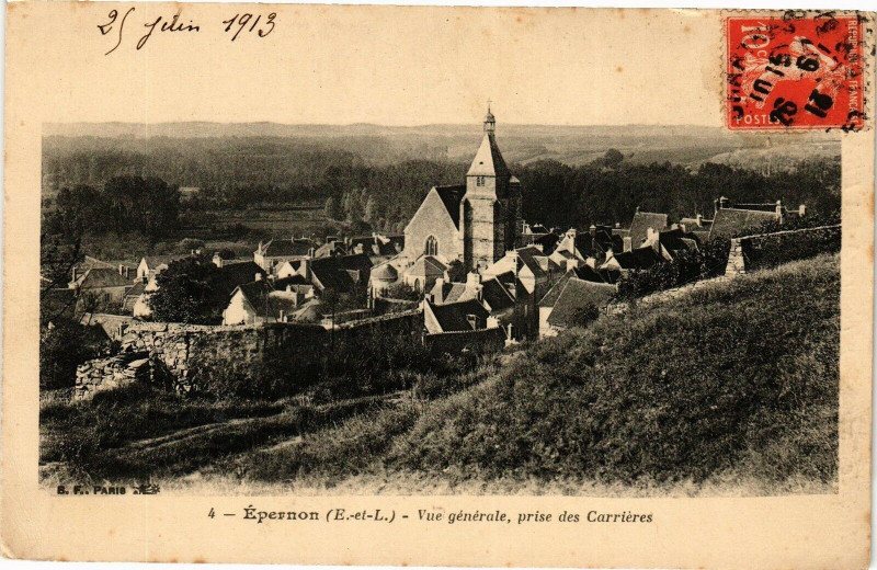 Carte postale ancienne Epernon-Vue générale prise des Carrieres à Épernon