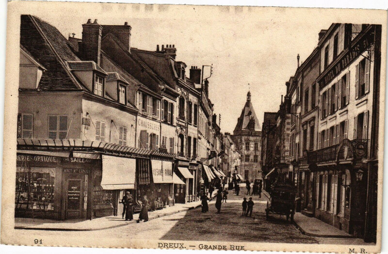 Carte postale ancienne Dreux - Grande Rue à Dreux
