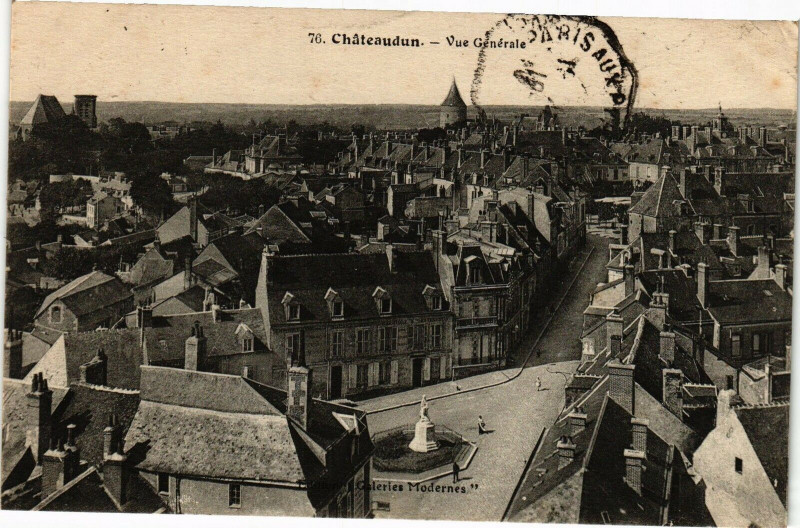 Carte postale ancienne Chateaudun-Vue générale à Châteaudun