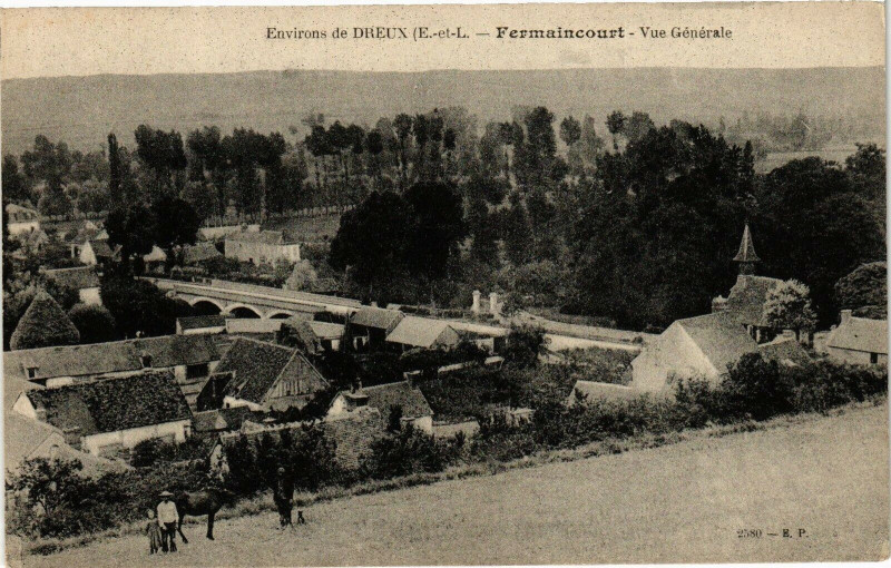 Carte postale ancienne Env. de Dreux-Fermaincourt-Vue générale à Dreux