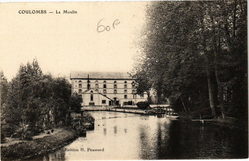 Carte postale ancienne Coulombs - Le Moulin à Coulombs