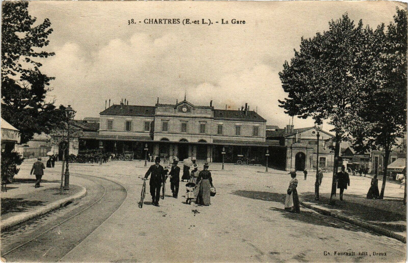 Carte postale ancienne Chartres - La Gare à Chartres