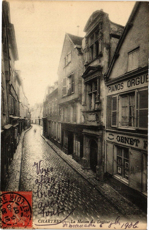 Carte postale ancienne Chartres - La Maison du Docteur à Chartres