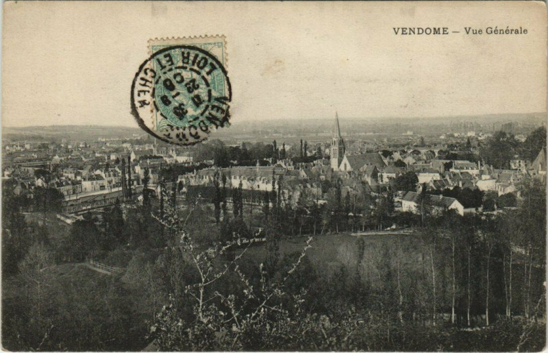 Carte postale ancienne Vendome - Vue générale à Vendôme