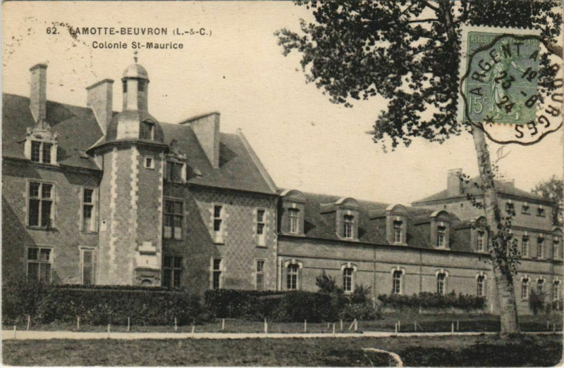 Carte postale ancienne Lamotte Beuvron-Colonie Saint-Maurice à Lamotte-Beuvron