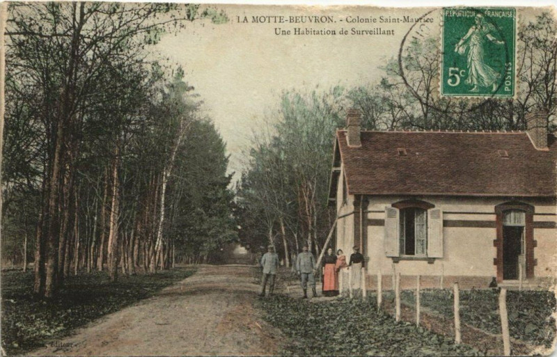 Carte postale ancienne Lamotte Beuvron-Coloni Saint-Maurice-Une Habitation de Surveillant à Lamotte-Beuvron