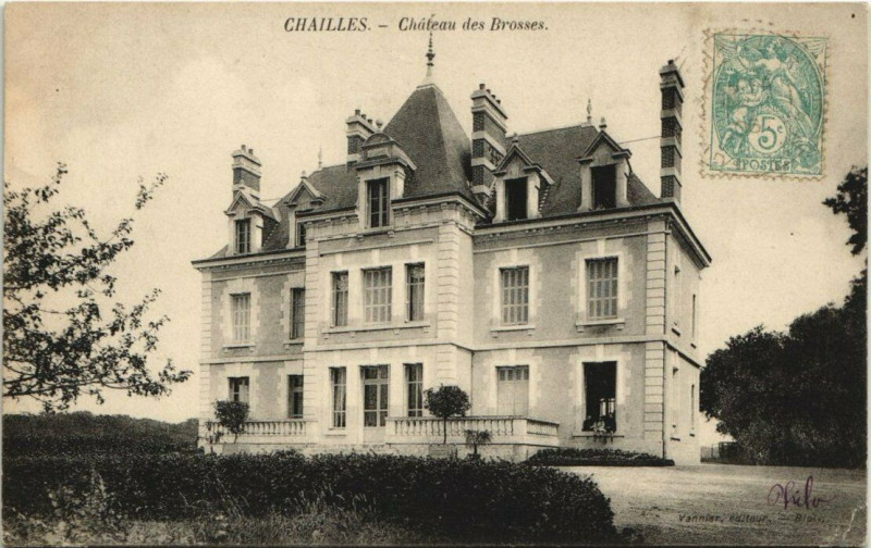 Carte postale ancienne Chailles-Chateau des Brosses à Chailles