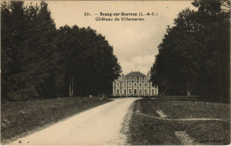 Carte postale ancienne Neung-sur-Beuvron Chateau de Villemoran à Neung-sur-Beuvron