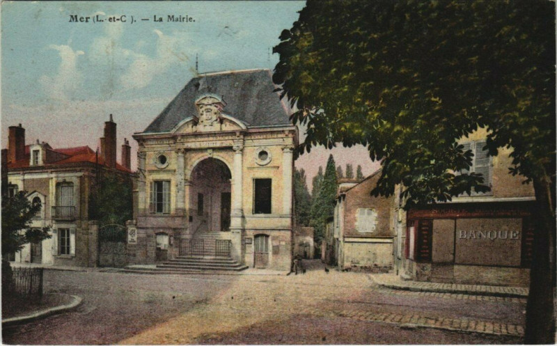 Carte postale ancienne Mer - La Mairie à Mer