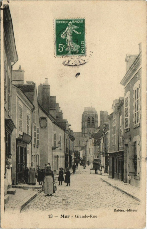 Carte postale ancienne Mer - Grande Rue à Mer