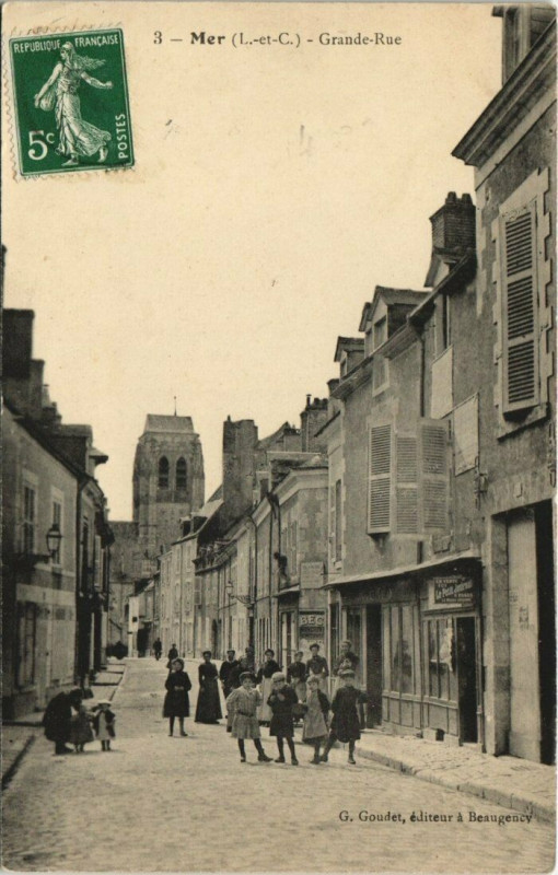 Carte postale ancienne Mer - Grande Rue à Mer