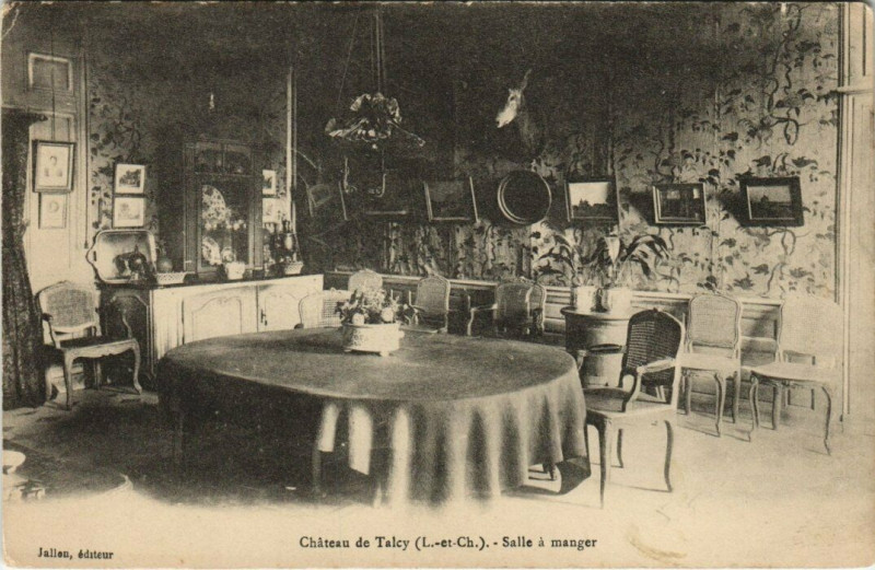 Carte postale ancienne Chateau de Talcy - Salle a manger à Talcy