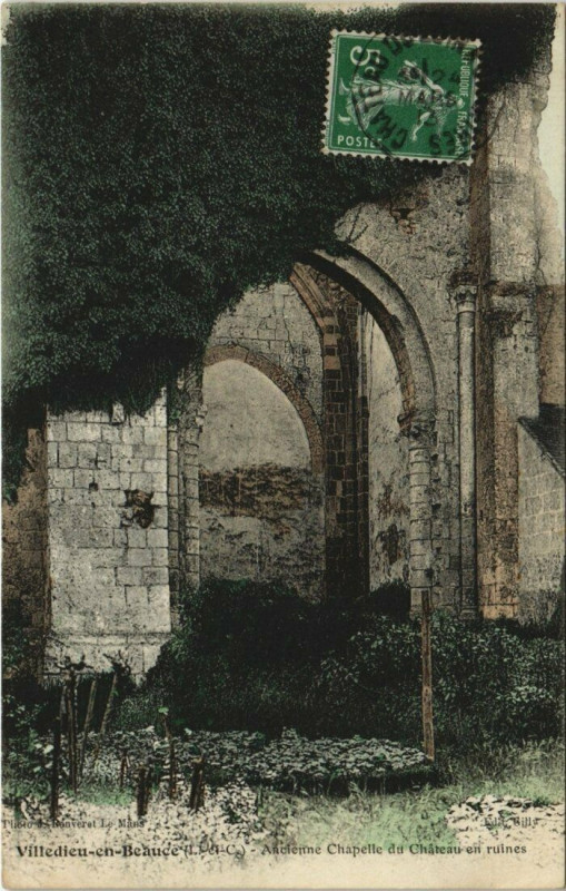 Carte postale ancienne Villedieu Beauce - Ancienne Chapelle du Chateau et Ruines